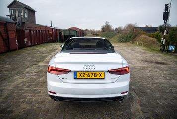 Voertuigafbeelding 8