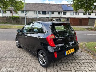 Voertuigafbeelding 2