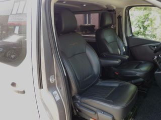 Voertuigafbeelding 11