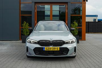 Voertuigafbeelding 11