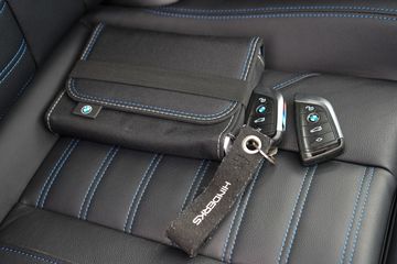 Voertuigafbeelding 6