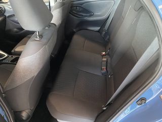 Voertuigafbeelding 12