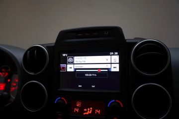 Voertuigafbeelding 16