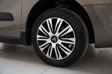 Voertuigafbeelding 22