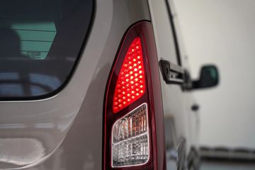 Voertuigafbeelding 28