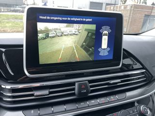 Voertuigafbeelding 9