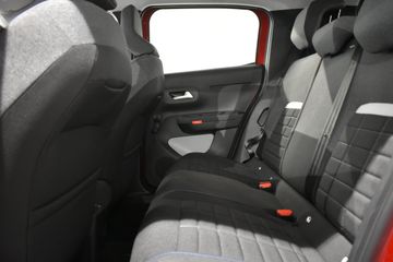 Voertuigafbeelding 12