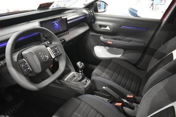 Voertuigafbeelding 6