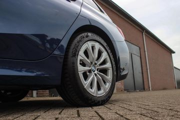 Voertuigafbeelding 44