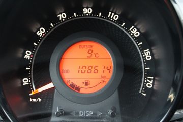 Voertuigafbeelding 9