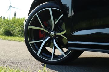 Voertuigafbeelding 12