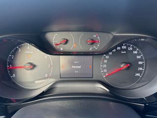 Voertuigafbeelding 14