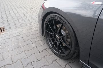 Voertuigafbeelding 13