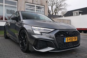 Voertuigafbeelding 3