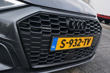 Voertuigafbeelding 5