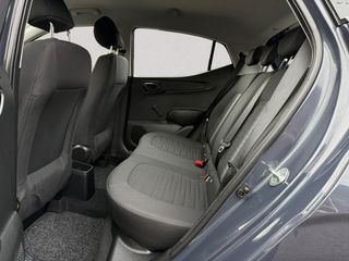 Voertuigafbeelding 10