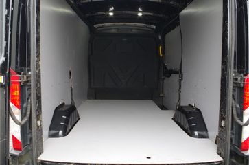 Voertuigafbeelding 9