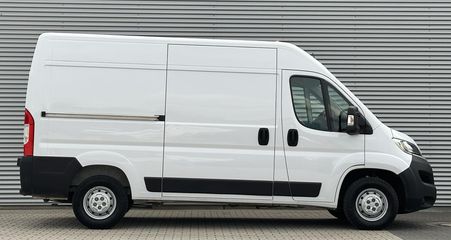 Voertuigafbeelding 4