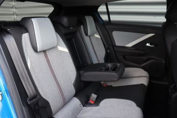 Voertuigafbeelding 17