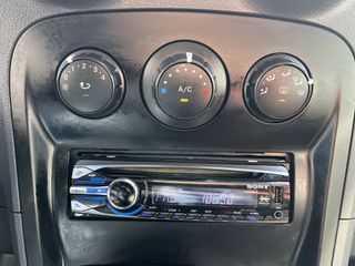 Voertuigafbeelding 12