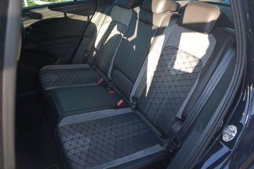 Voertuigafbeelding 14