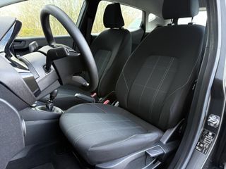 Voertuigafbeelding 3