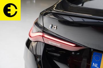 Voertuigafbeelding 38