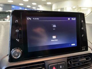 Voertuigafbeelding 17