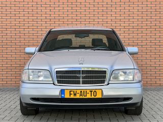 Voertuigafbeelding 1