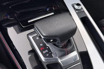 Voertuigafbeelding 38