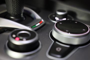 Voertuigafbeelding 16