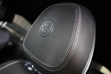 Voertuigafbeelding 28