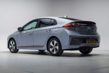 Voertuigafbeelding 2