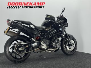 Voertuigafbeelding 11