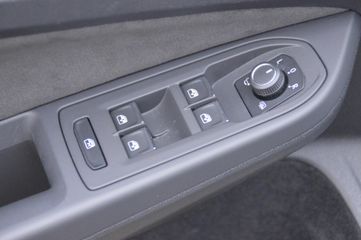 Voertuigafbeelding 73