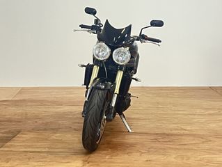 Voertuigafbeelding 1