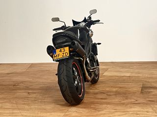 Voertuigafbeelding 9