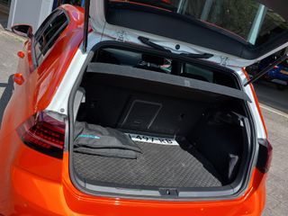 Voertuigafbeelding 36