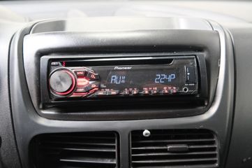 Voertuigafbeelding 12