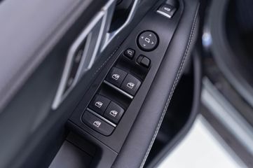 Voertuigafbeelding 15