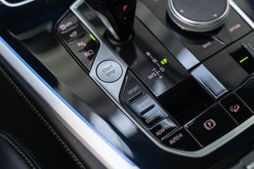 Voertuigafbeelding 18