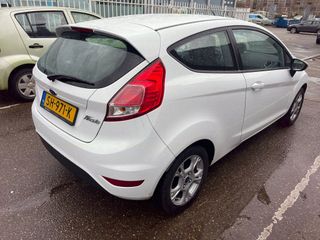 Voertuigafbeelding 2