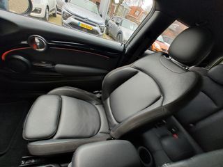 Voertuigafbeelding 28