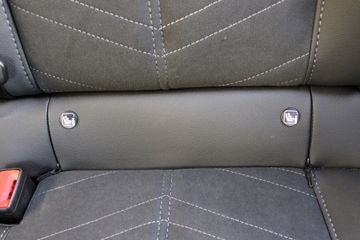 Voertuigafbeelding 11