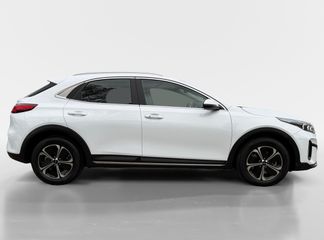 Voertuigafbeelding 6