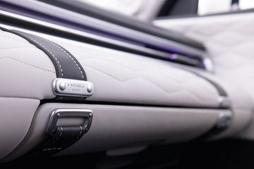 Voertuigafbeelding 13