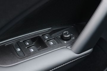 Voertuigafbeelding 30