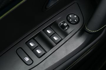 Voertuigafbeelding 19