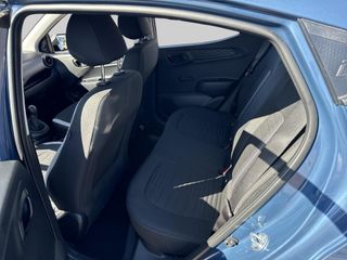 Voertuigafbeelding 6