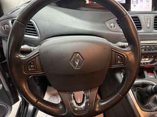 Voertuigafbeelding 14